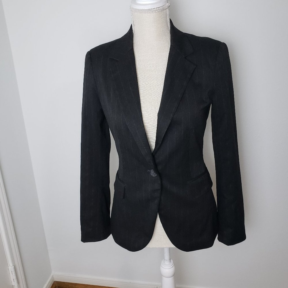 Zara Basic  blazer size S